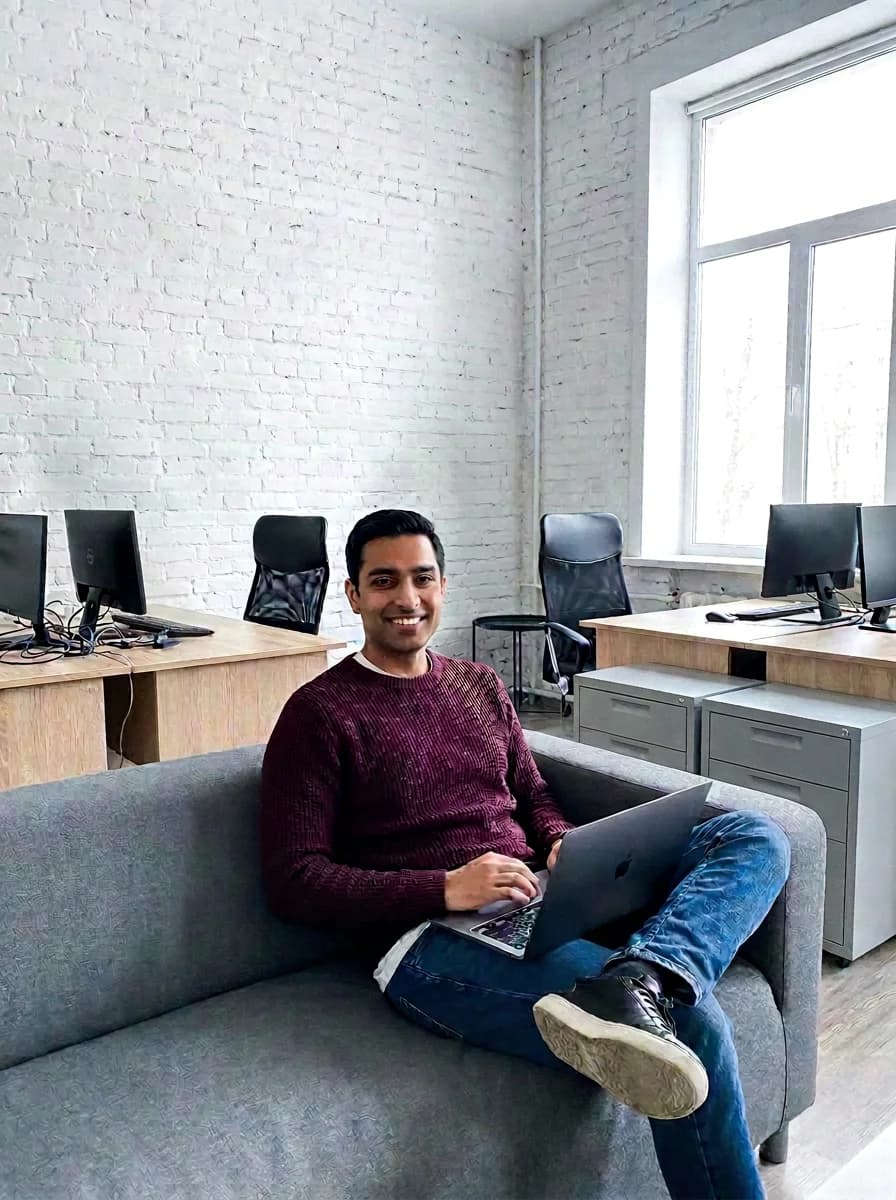 Deepak Bhatia — ML ИНЖЕНЕР, МАЙПЛ